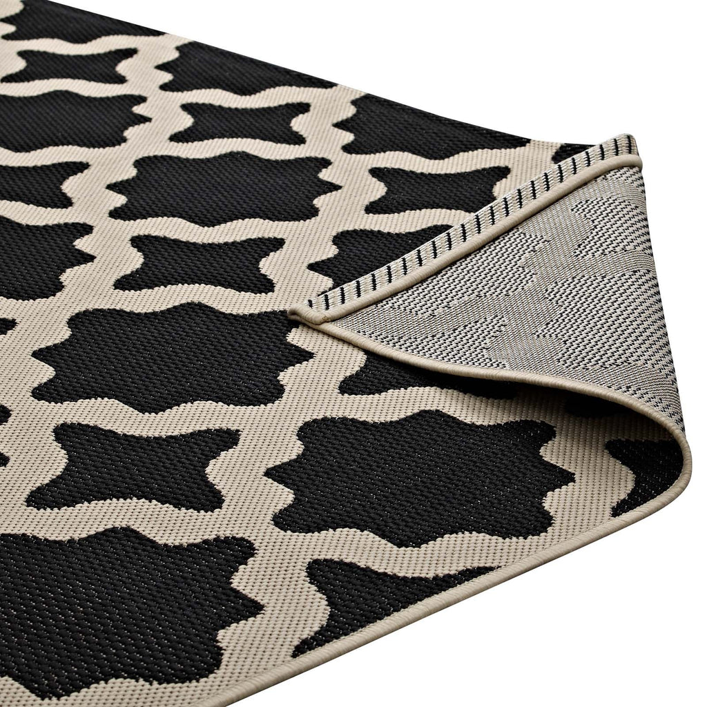 Cerelia Moroccan Trellis Indoor and Outdoor 5x8 Area Rug by Modway
