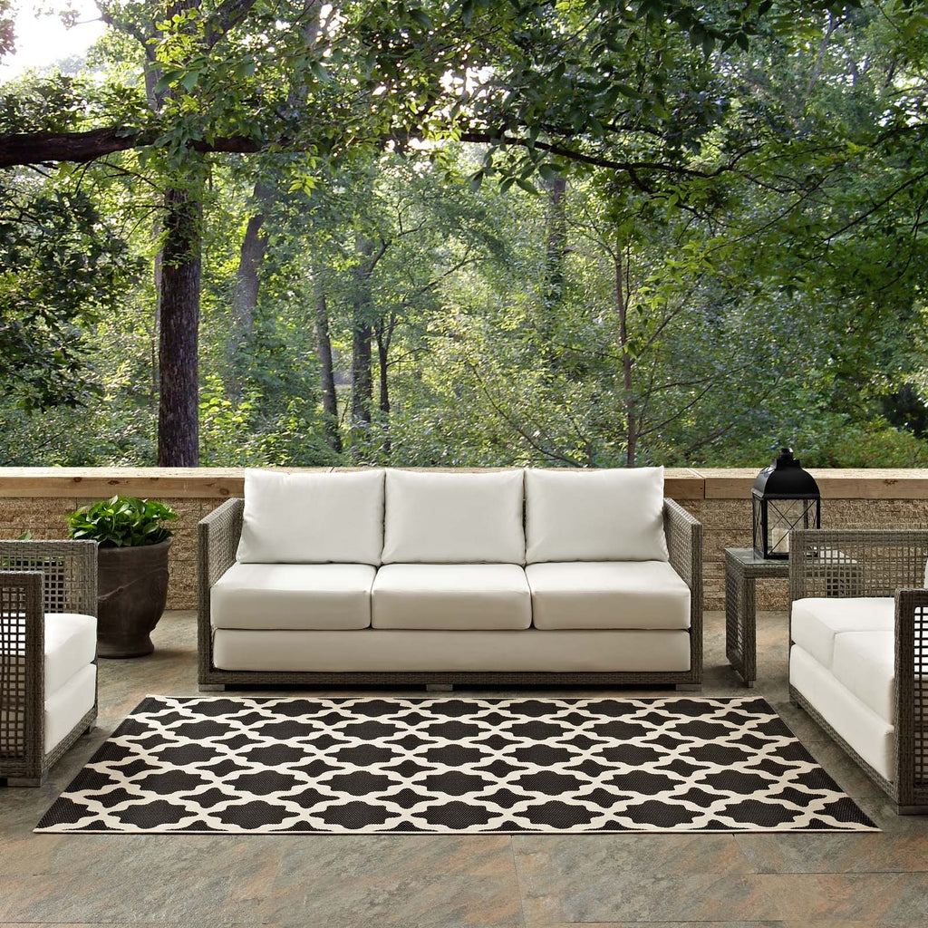 Cerelia Moroccan Trellis Indoor and Outdoor 5x8 Area Rug by Modway