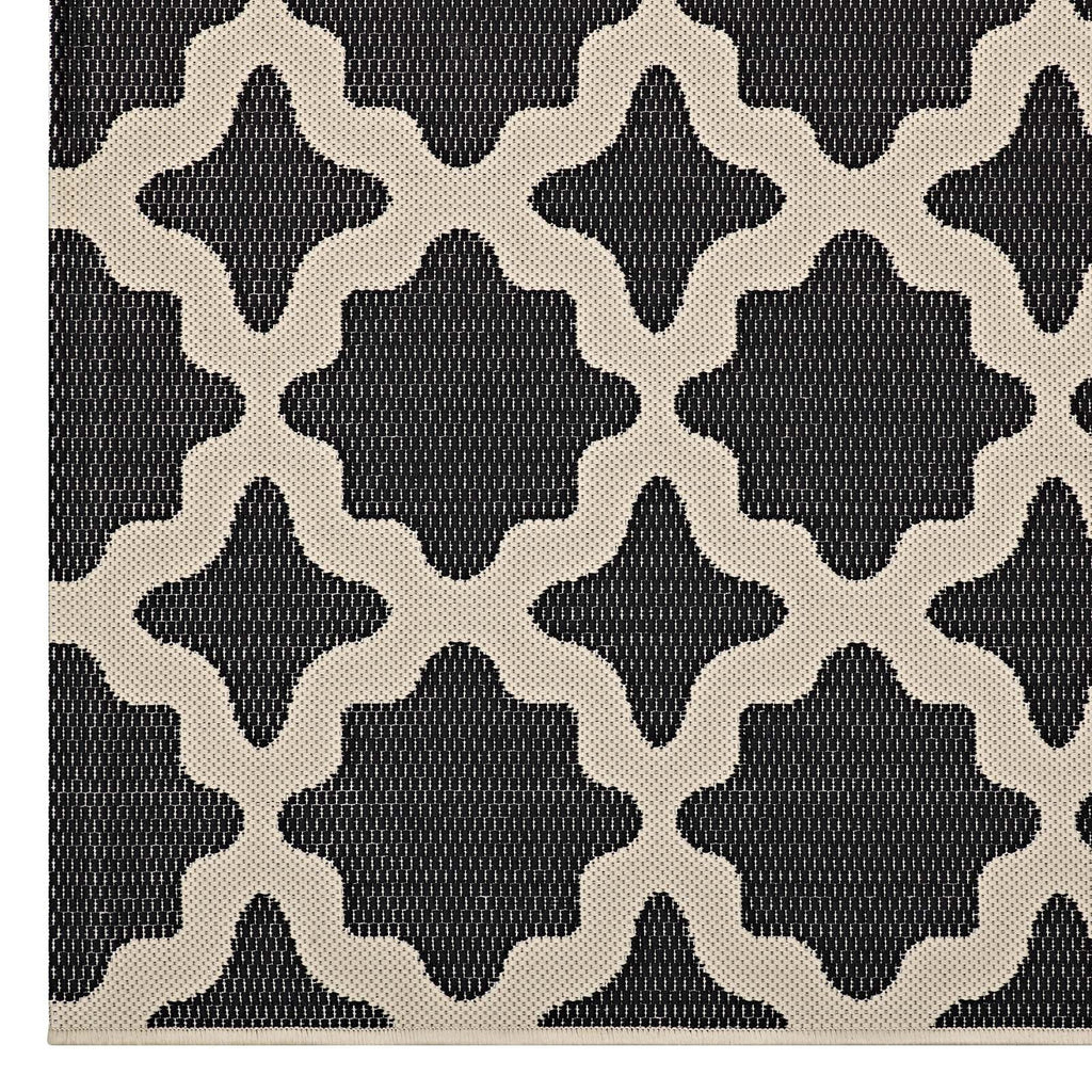 Cerelia Moroccan Trellis Indoor and Outdoor 5x8 Area Rug by Modway