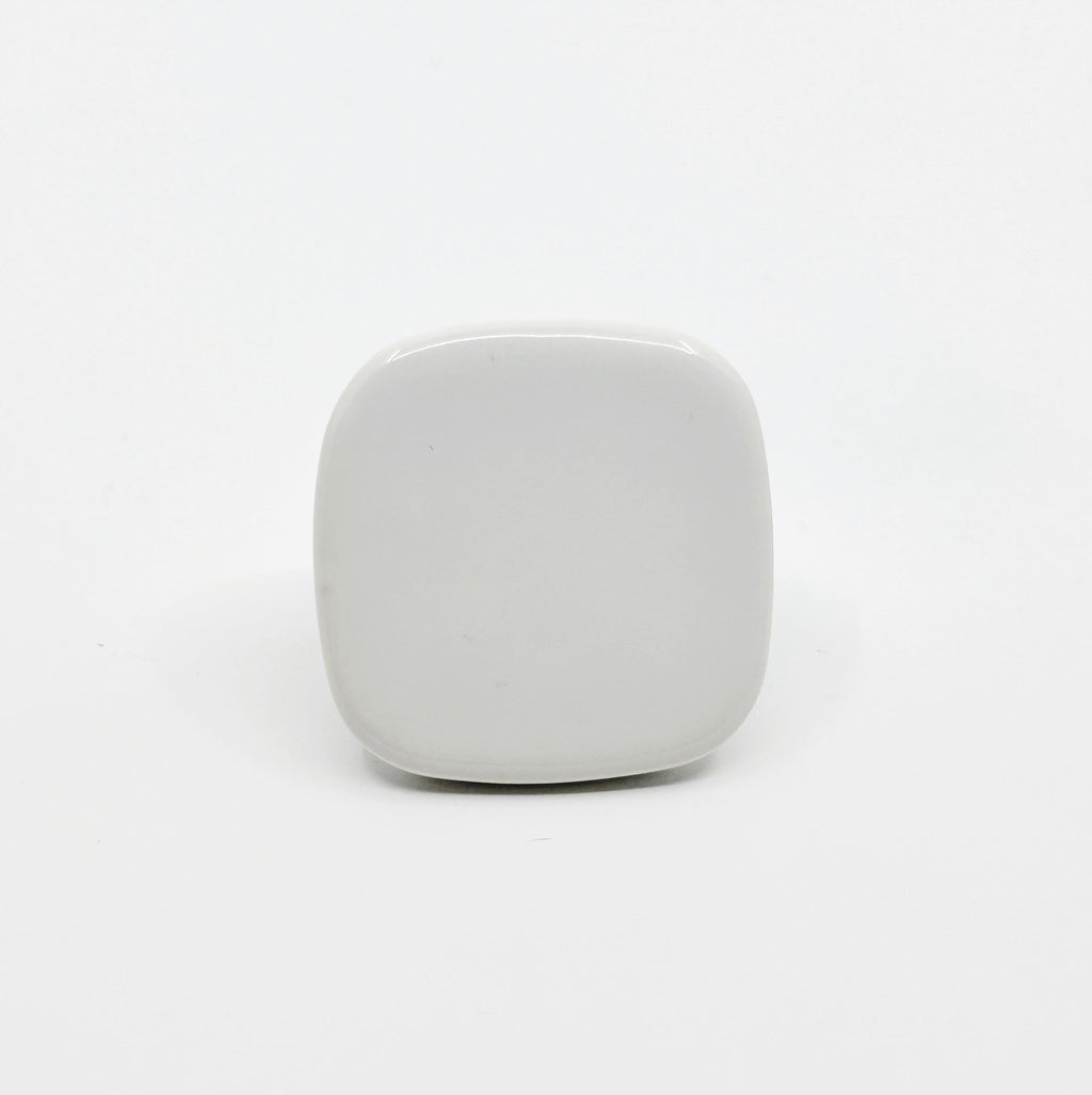 Glossy White "Tabula" Cabinet Knob and Drawer Pull