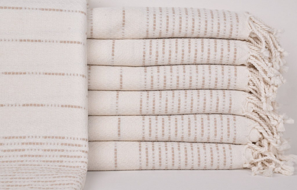 Canelle Throw Blanket/Towel
